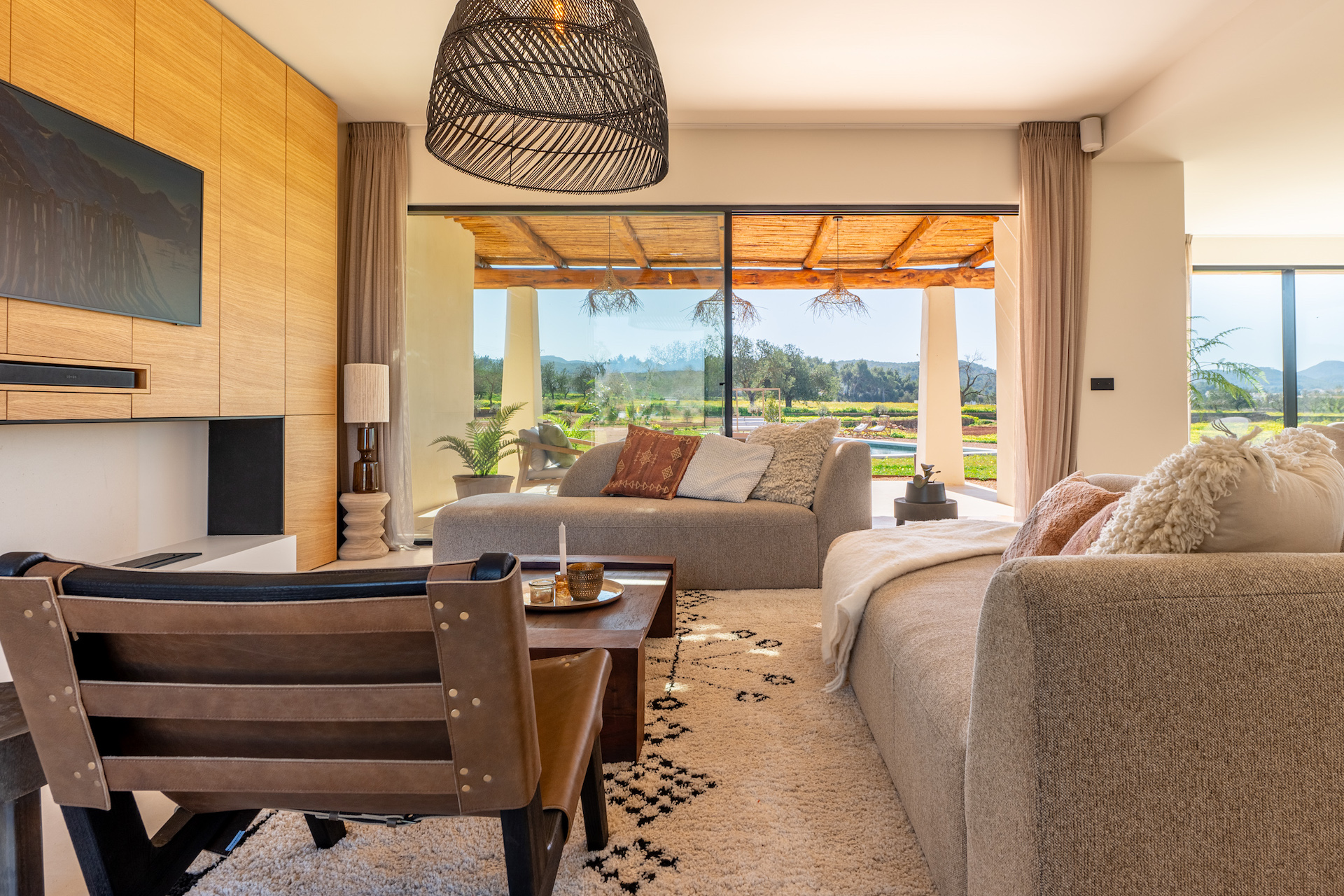 Resa Estates Ibiza te koop for sale finca modern living 2.jpg